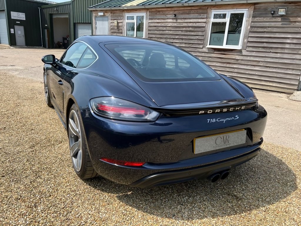 Porsche 718 Cayman Listing Image