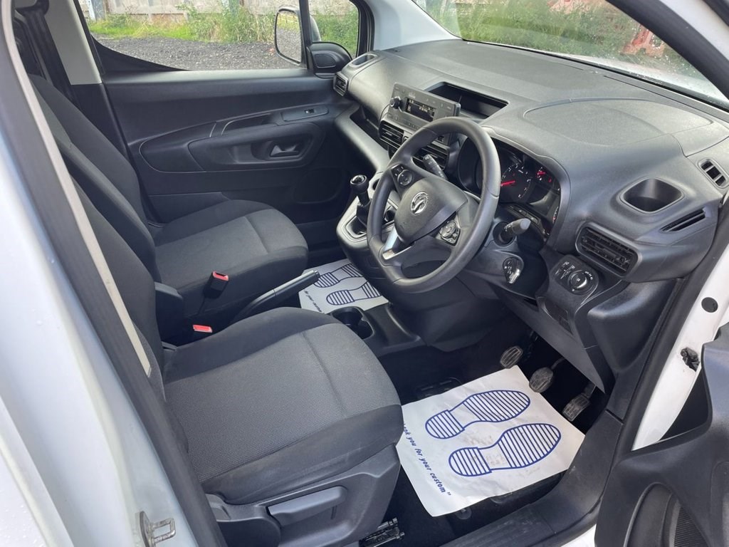 Vauxhall Combo Listing Image