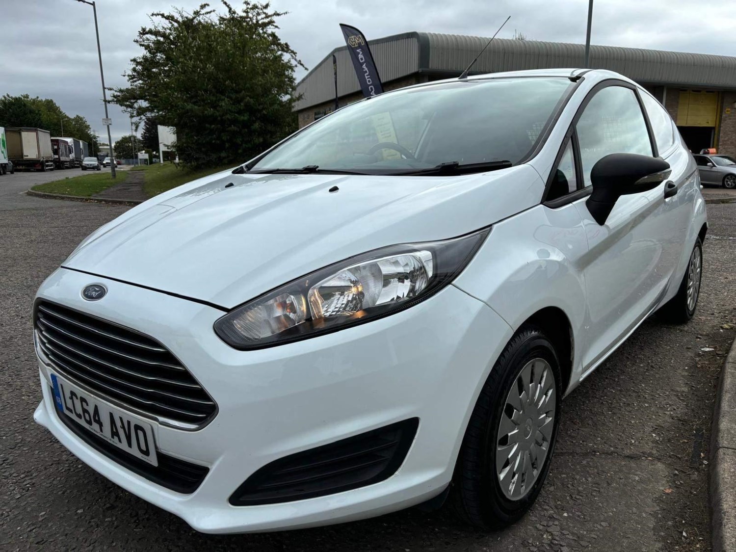 Ford Fiesta Van Listing Image