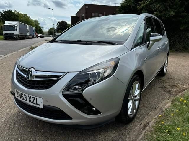 Vauxhall Zafira Tourer Listing Image