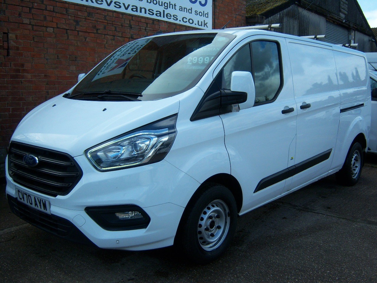 Ford Transit Custom Listing Image