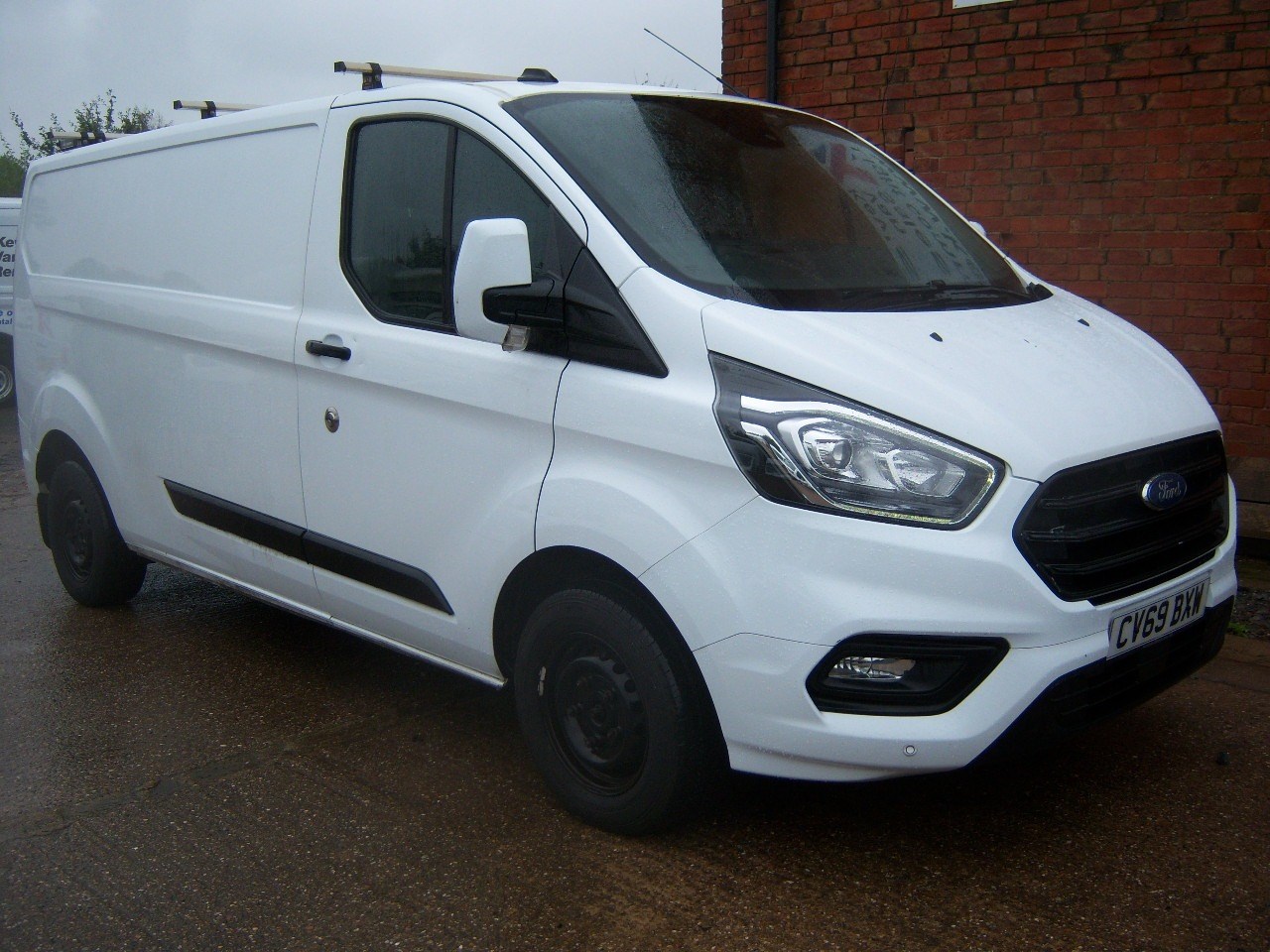 Ford Transit Custom Listing Image