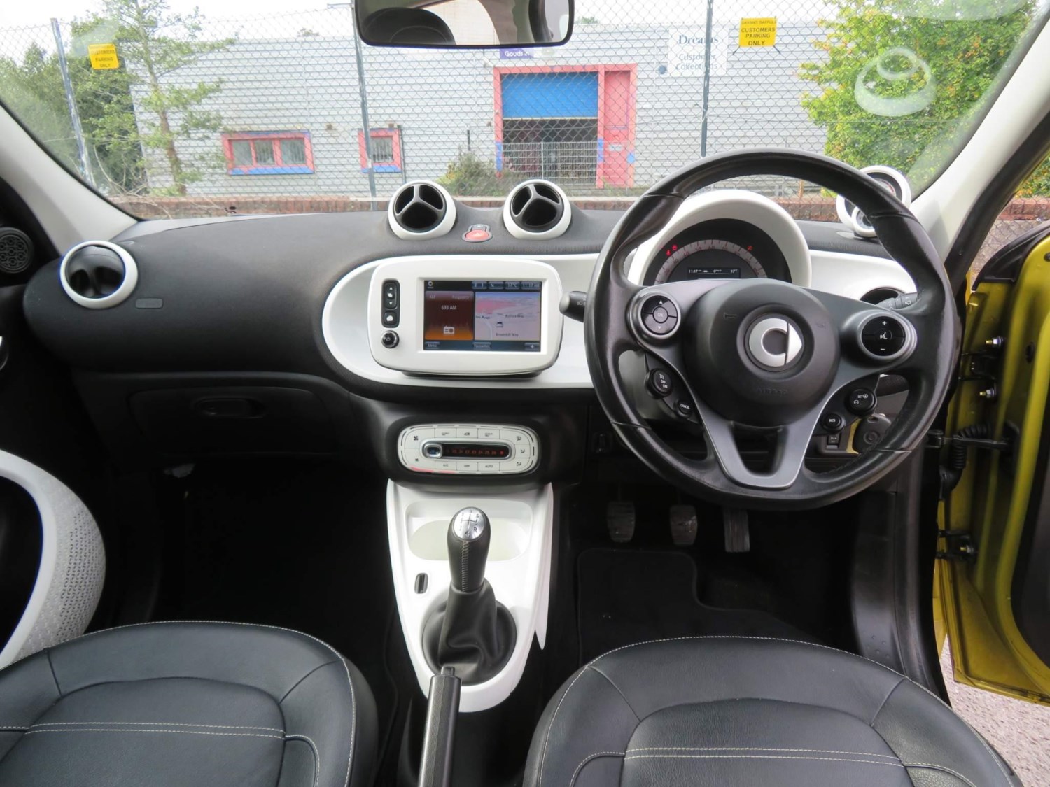 Smart forfour Listing Image