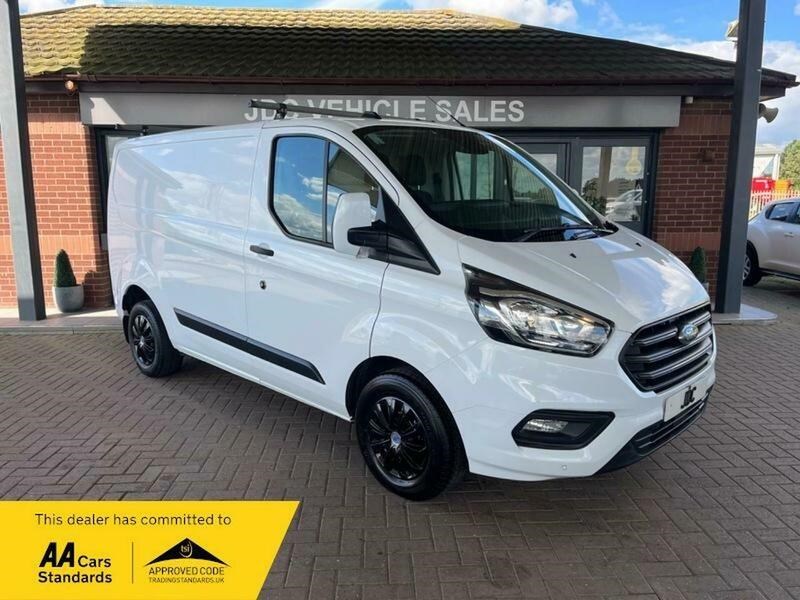 Ford Transit Custom Listing Image