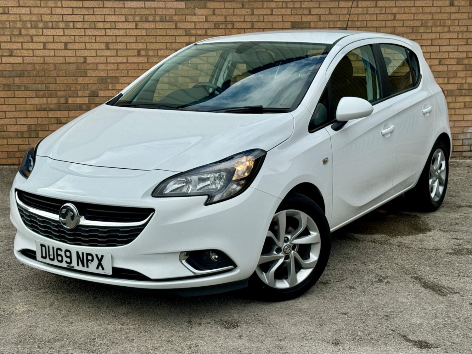 Vauxhall Corsa Listing Image