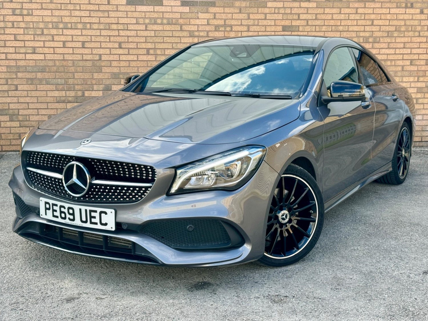 Mercedes-Benz CLA Listing Image