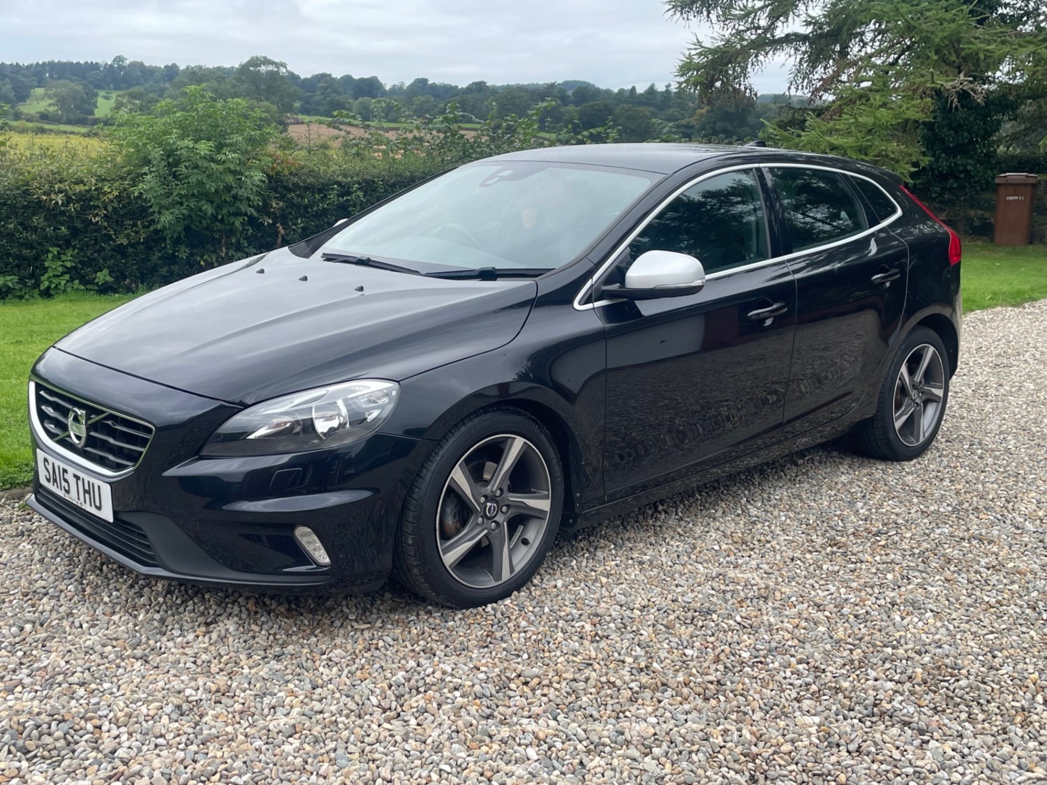 Volvo V40 Listing Image