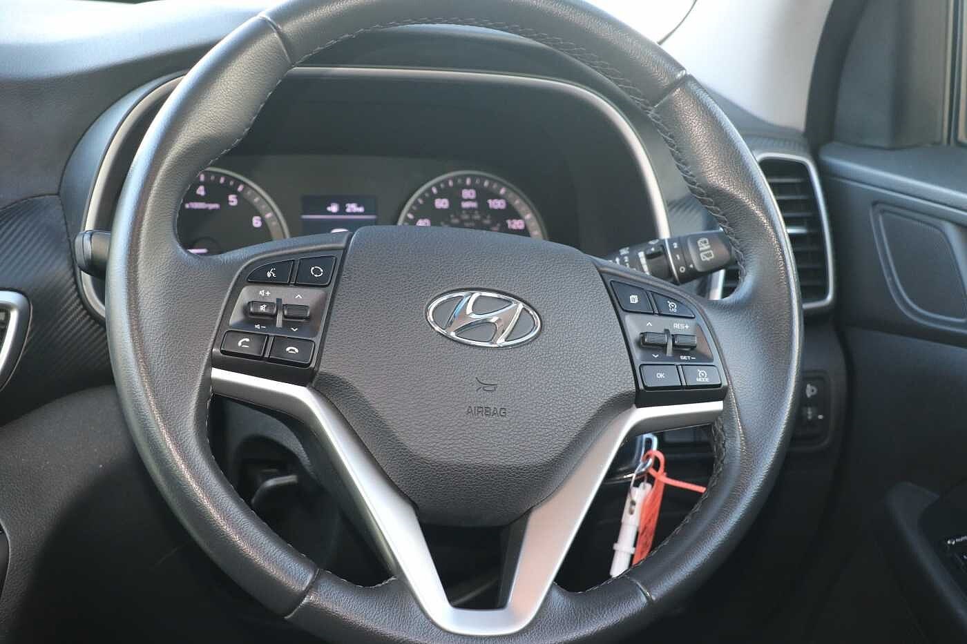 Hyundai TUCSON Listing Image