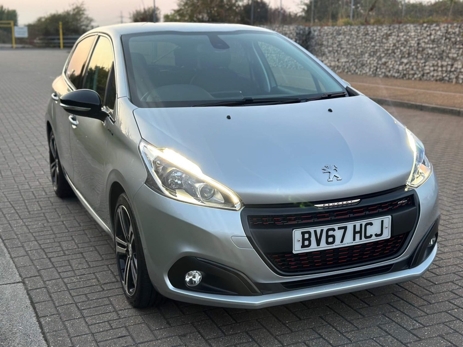 Peugeot 208 Listing Image