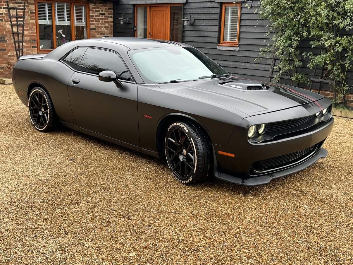 Dodge Challenger Listing Image