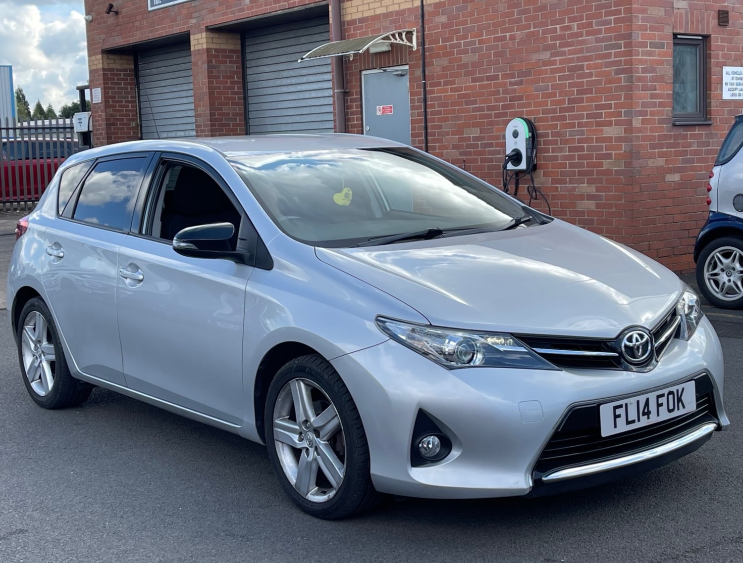 Toyota Auris Listing Image