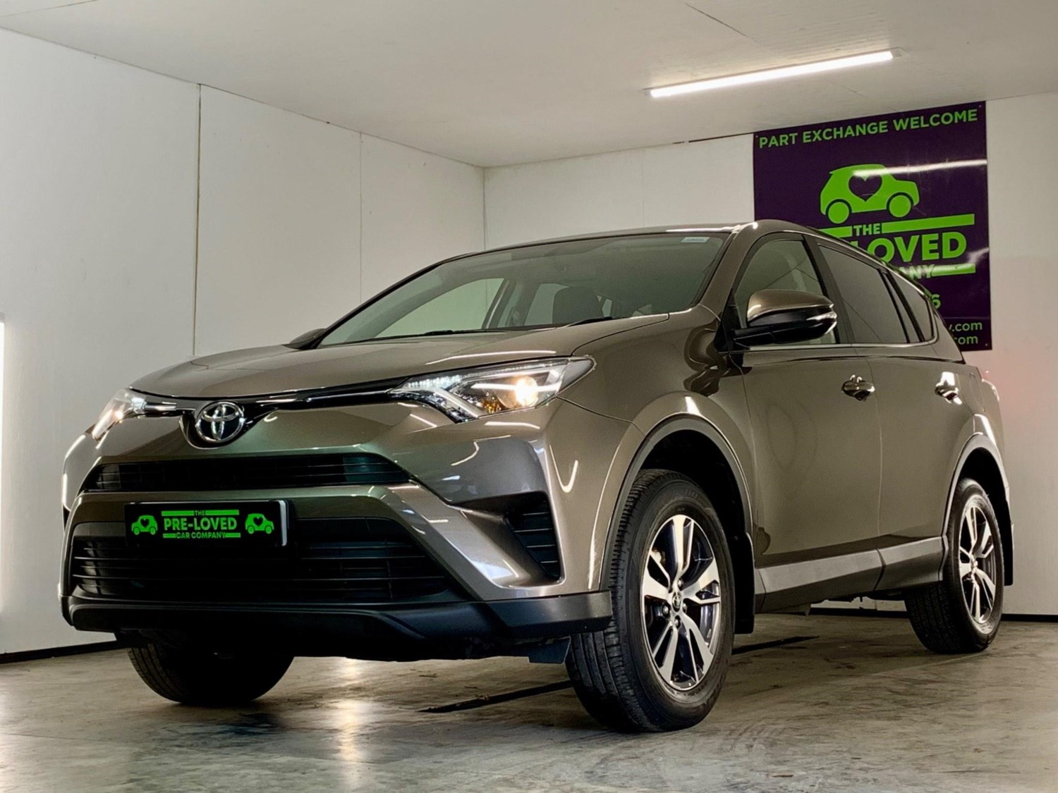 Toyota RAV4 Listing Image