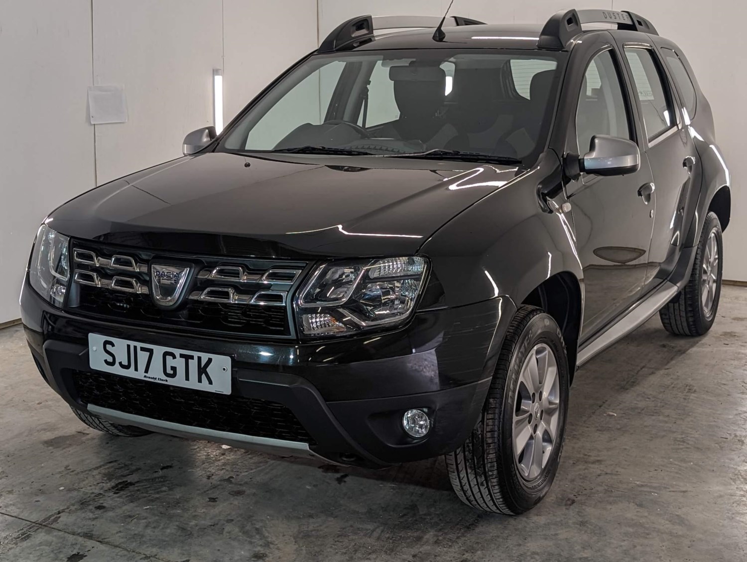 Dacia Duster Listing Image