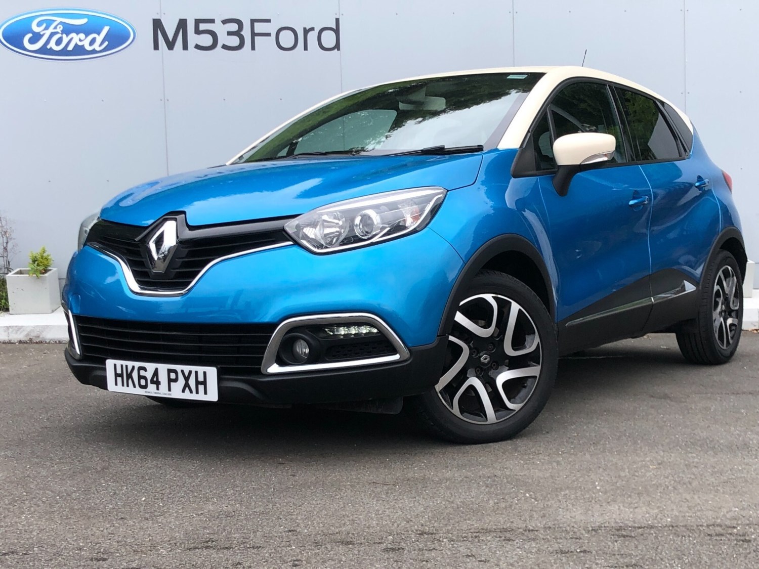 Renault Captur Listing Image