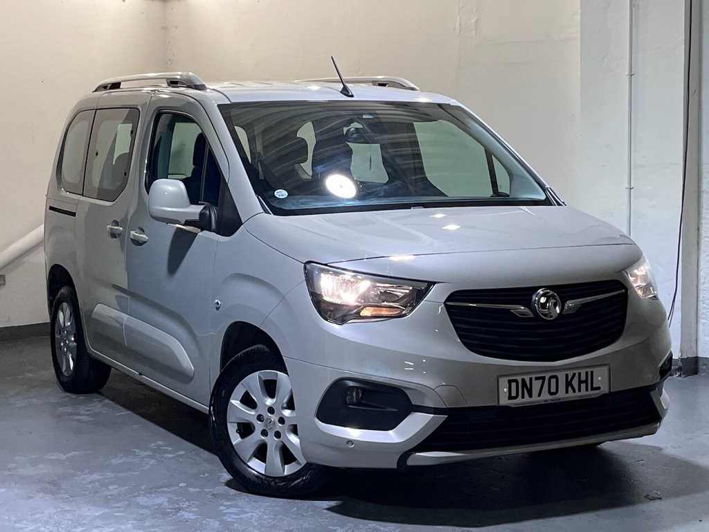 Vauxhall Combo Life Listing Image