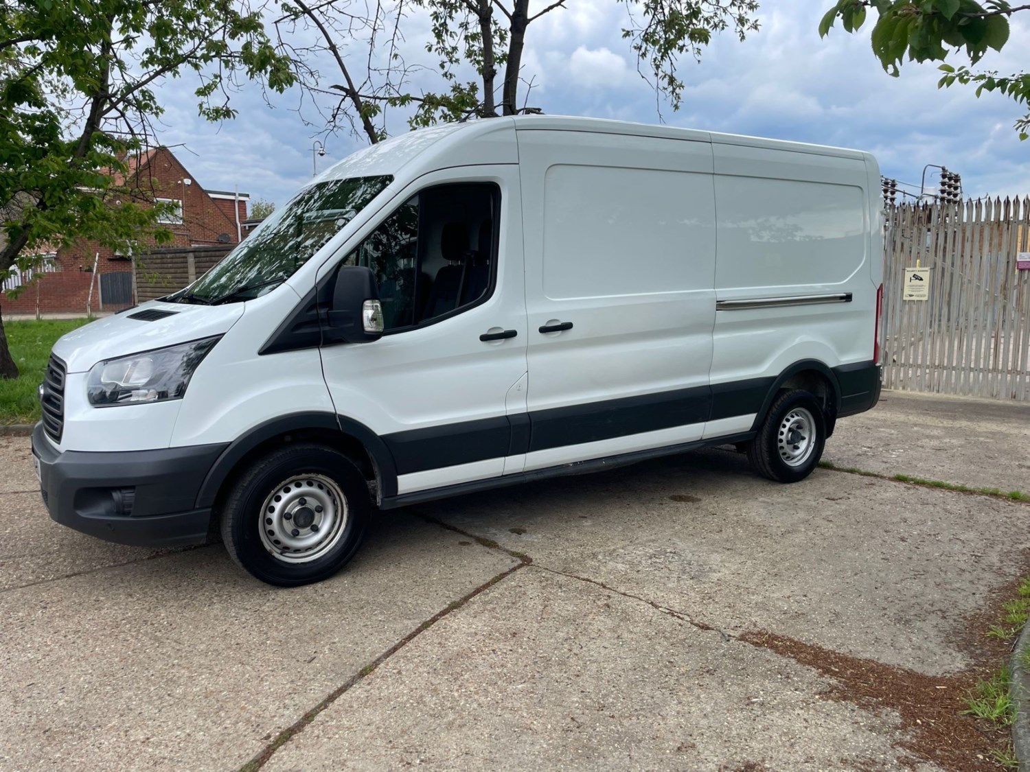 Ford Transit Listing Image