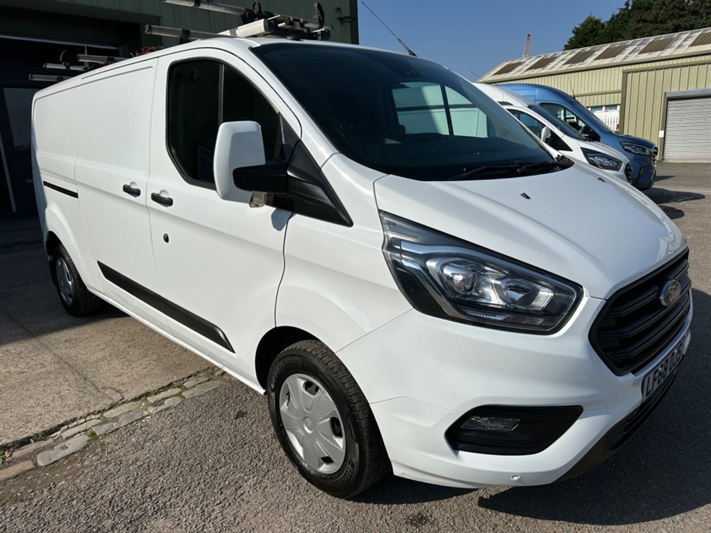 Ford Transit Custom Listing Image