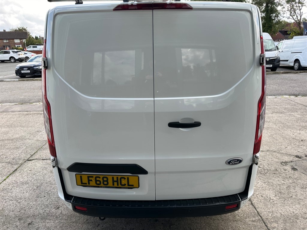 Ford Transit Custom Listing Image