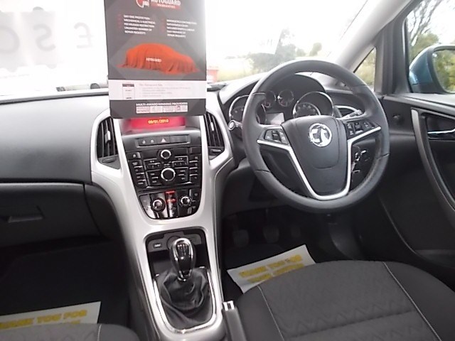 Vauxhall Astra Listing Image