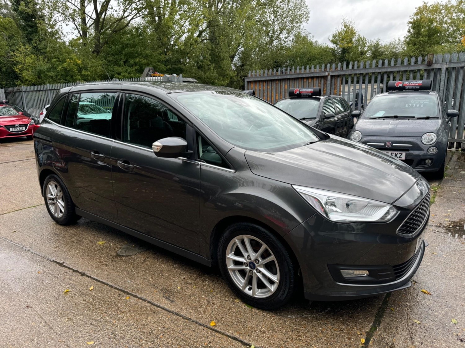 Ford Grand C-Max Listing Image