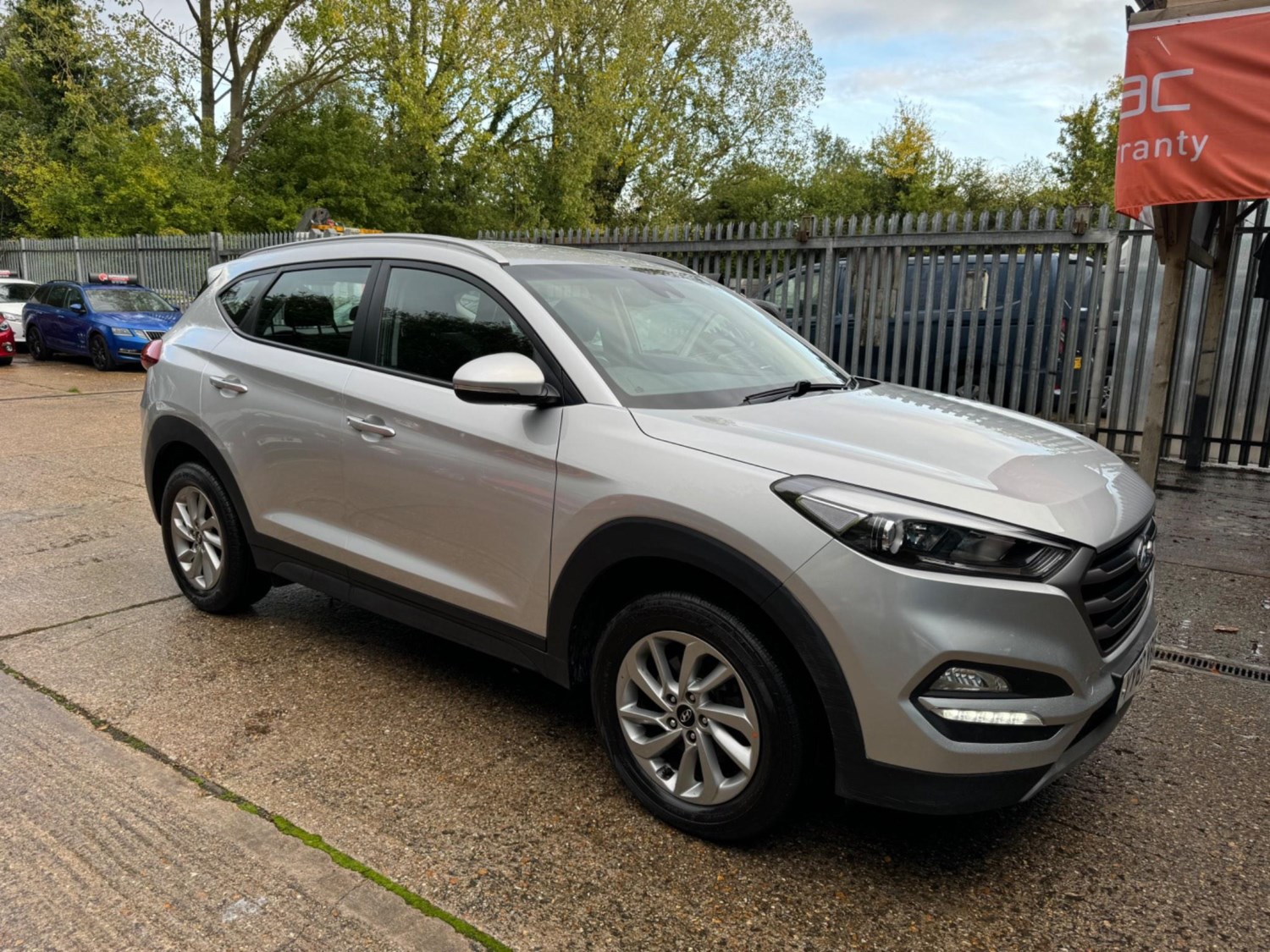 Hyundai TUCSON Listing Image