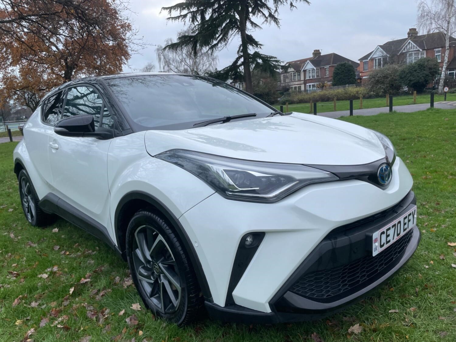 Toyota C-HR Listing Image