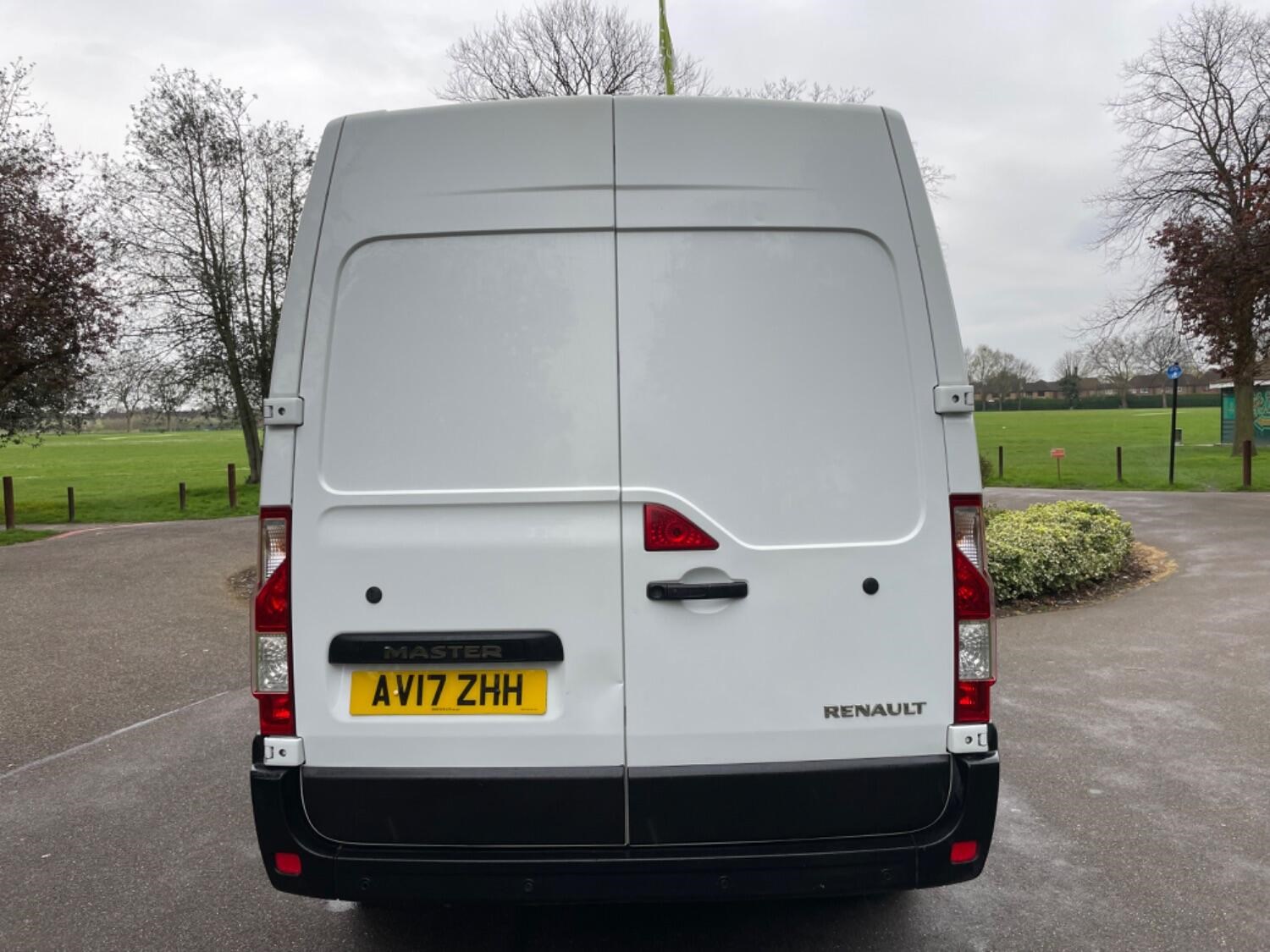 Renault Master Listing Image