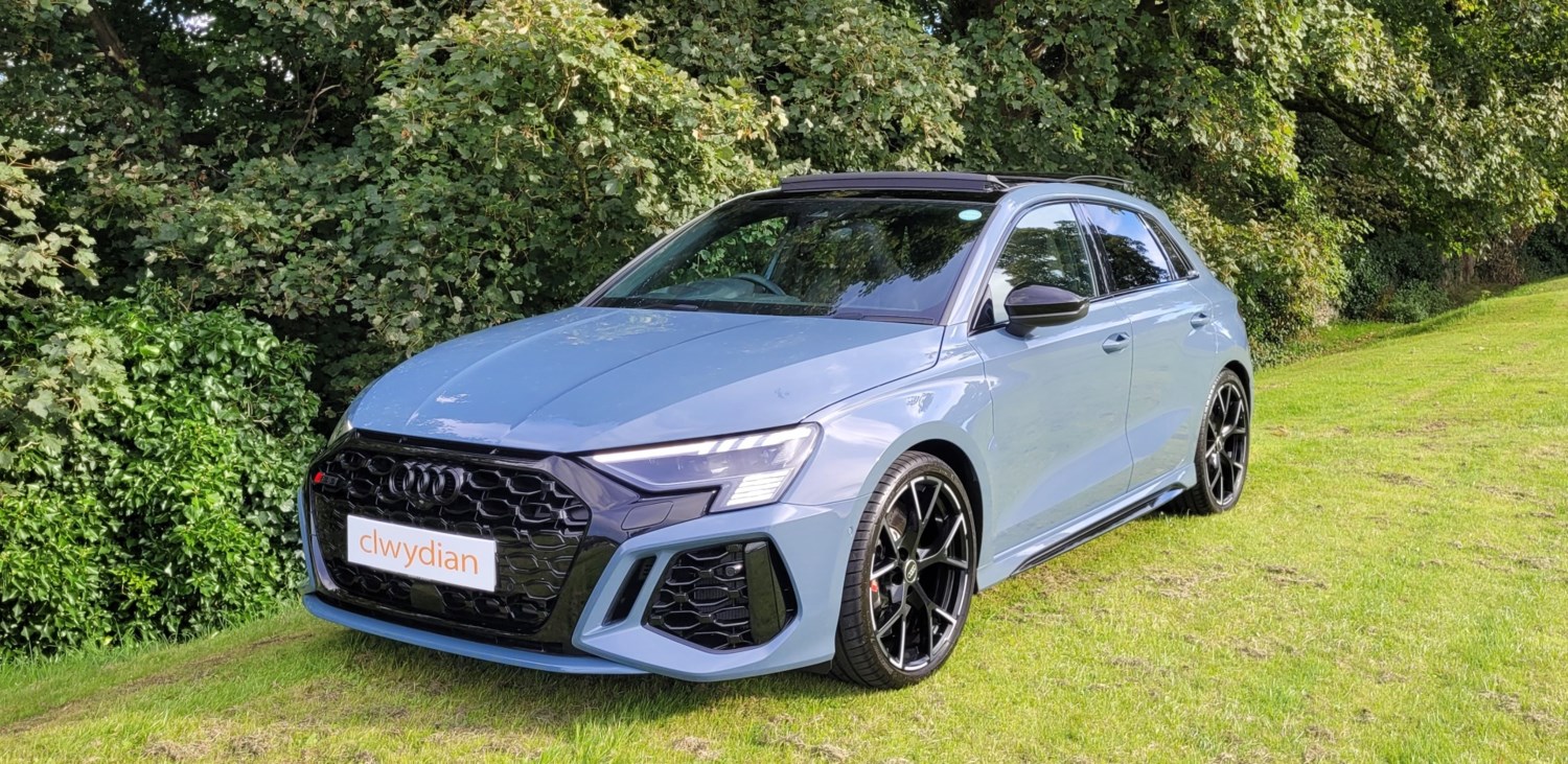 Audi RS3 Listing Image