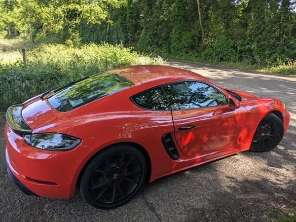 Porsche Cayman Listing Image