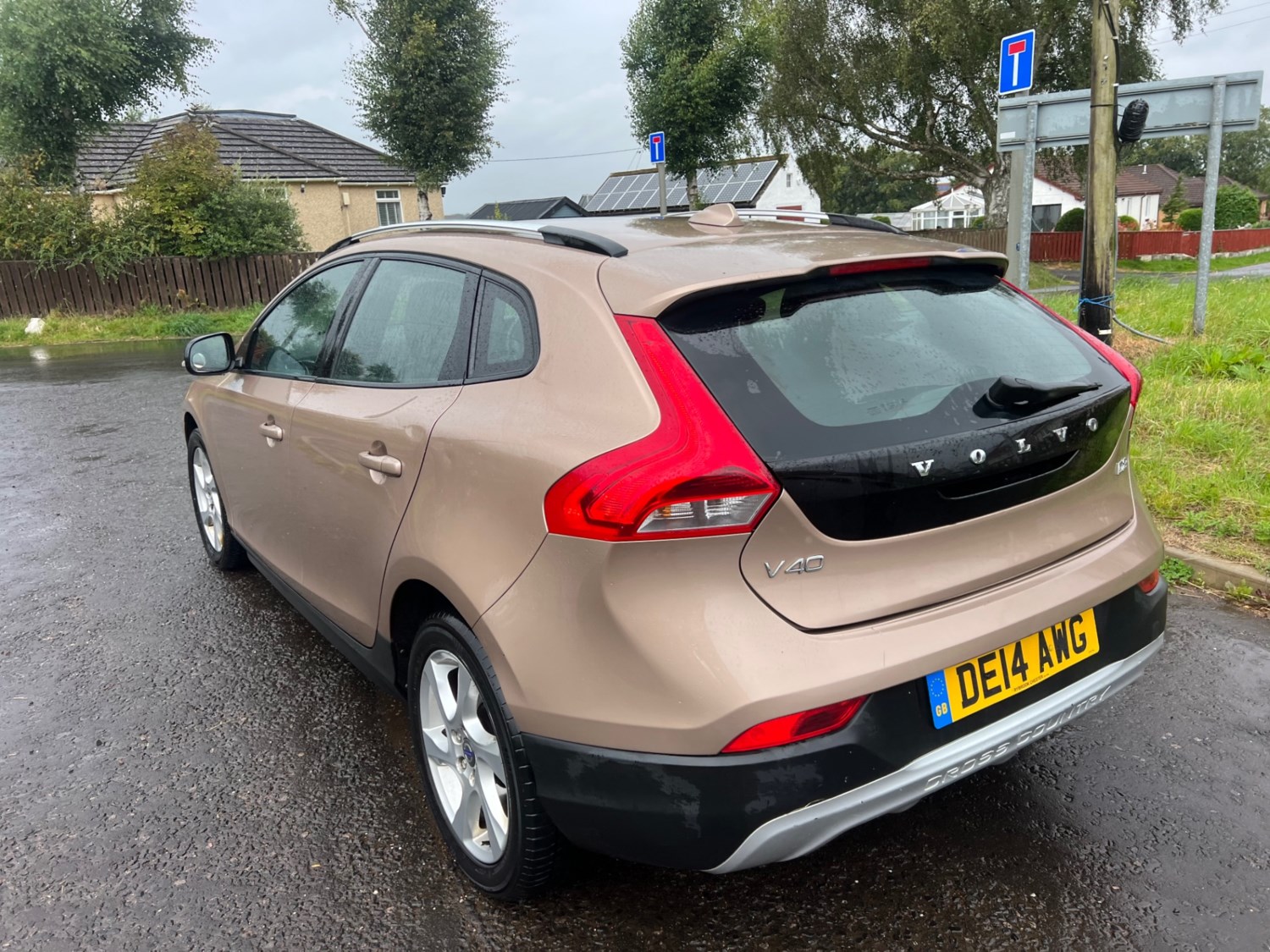 Volvo V40 Listing Image