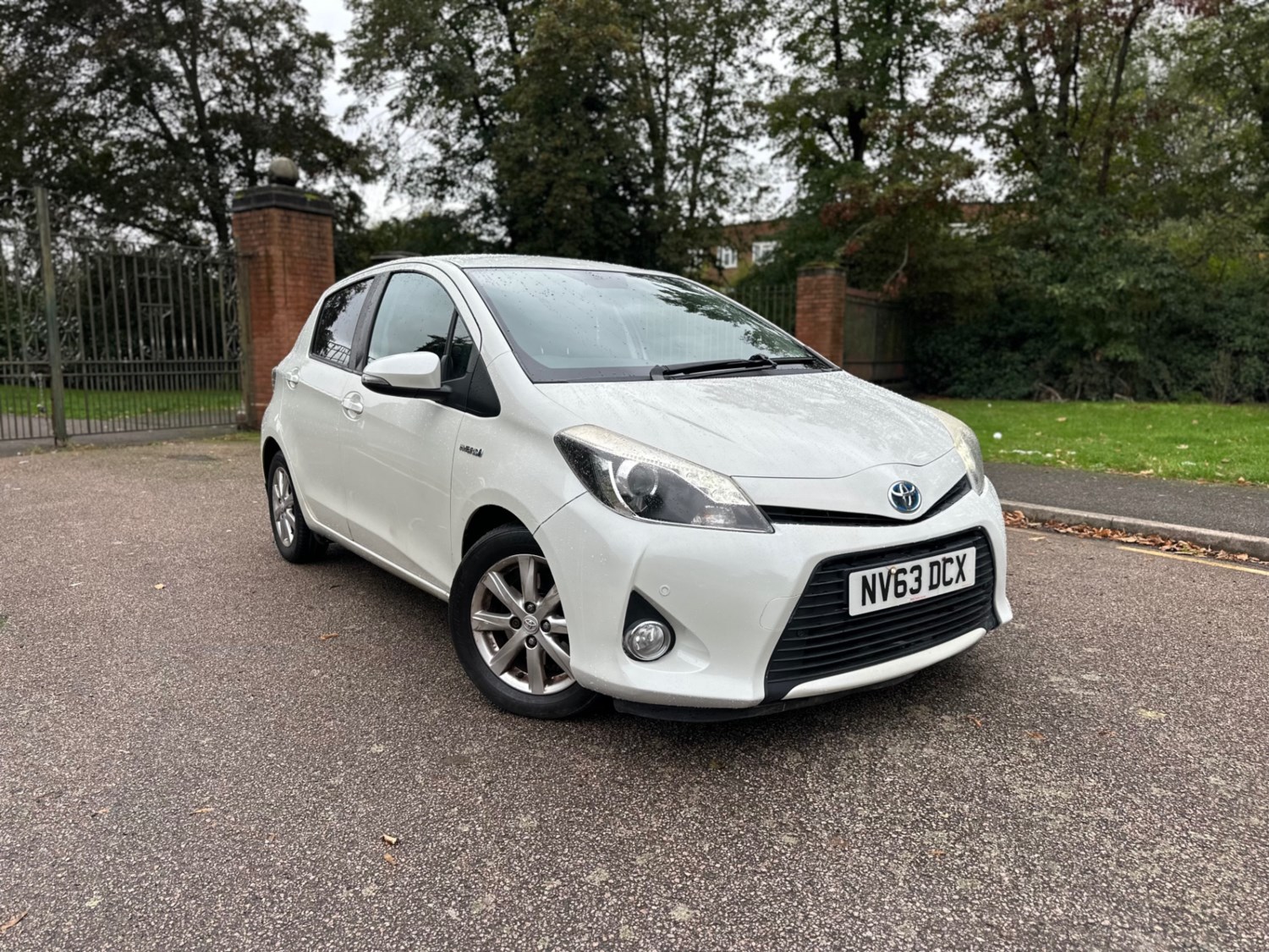 Toyota Yaris Listing Image