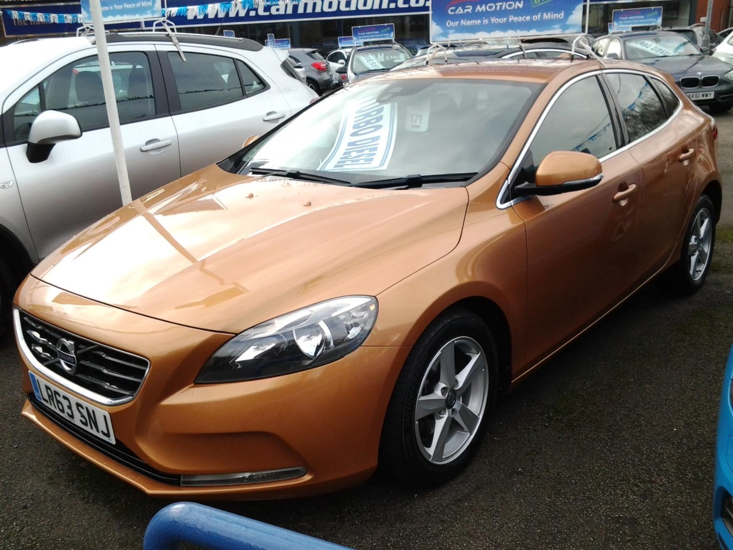 Volvo V40 Listing Image