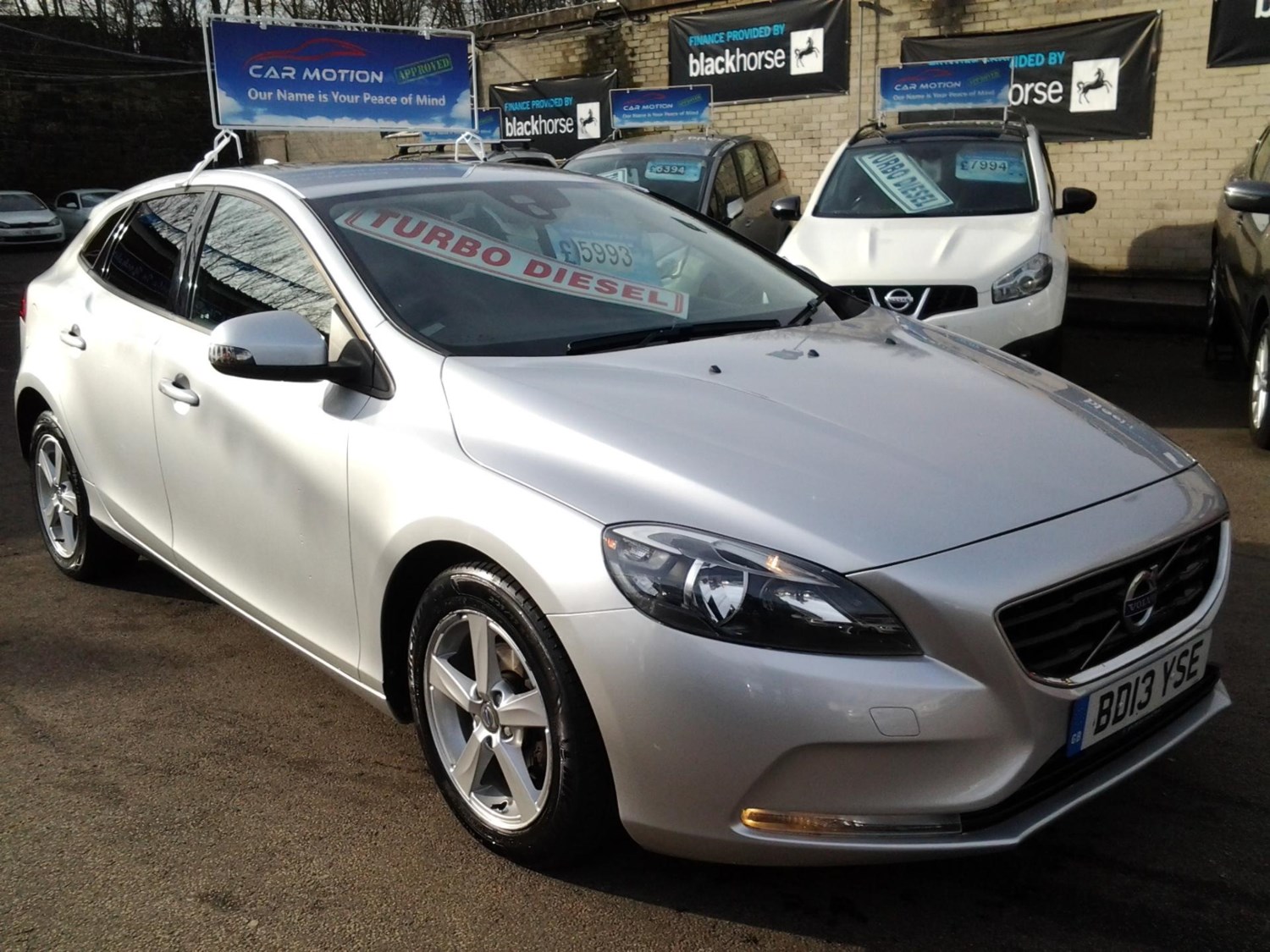 Volvo V40 Listing Image