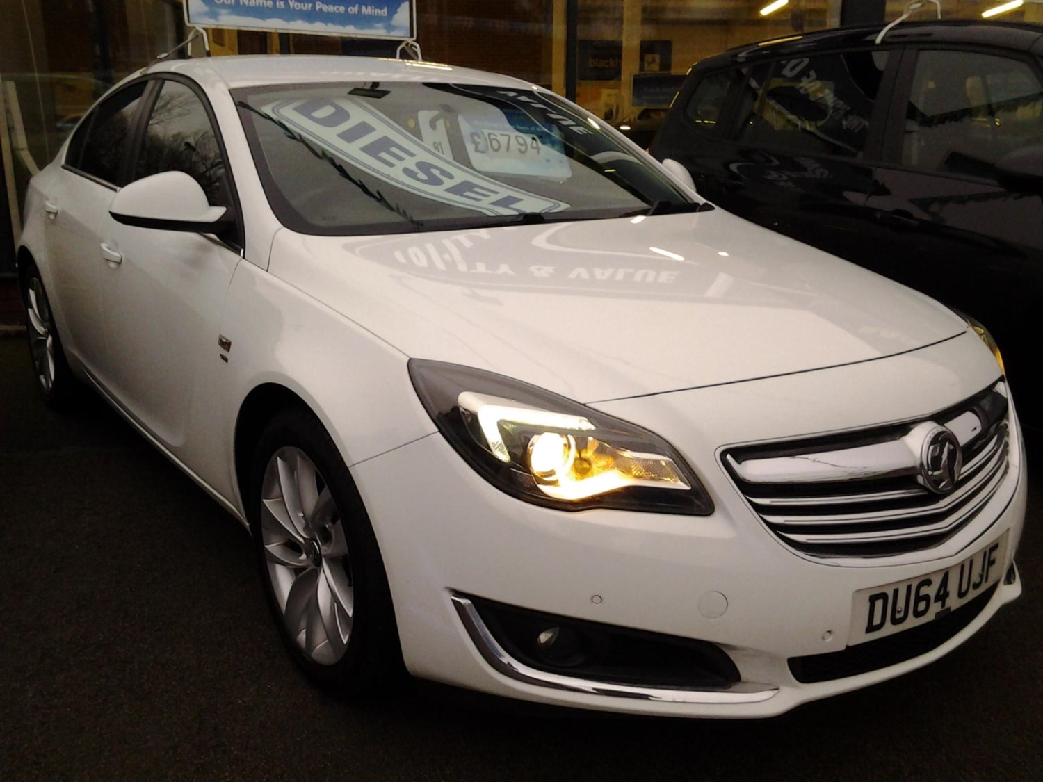 Vauxhall Insignia Listing Image