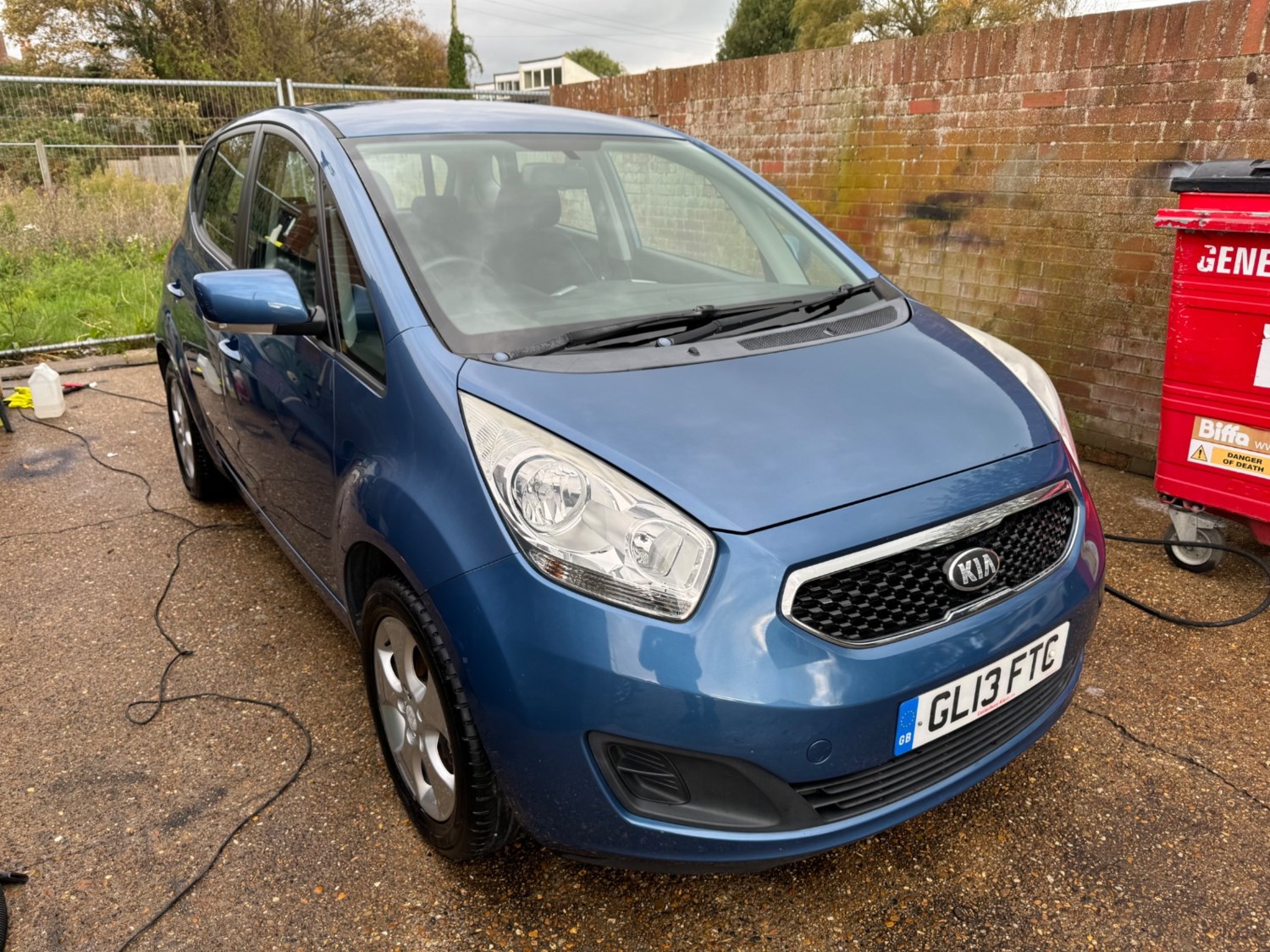 Kia Venga Listing Image