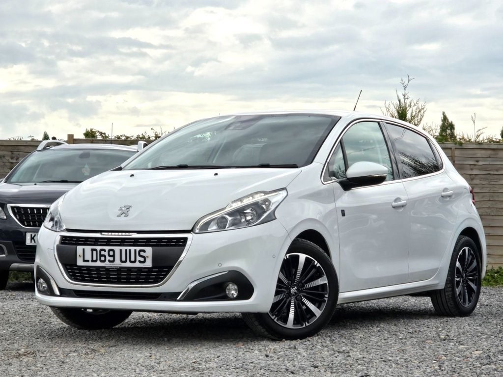 Peugeot 208 Listing Image