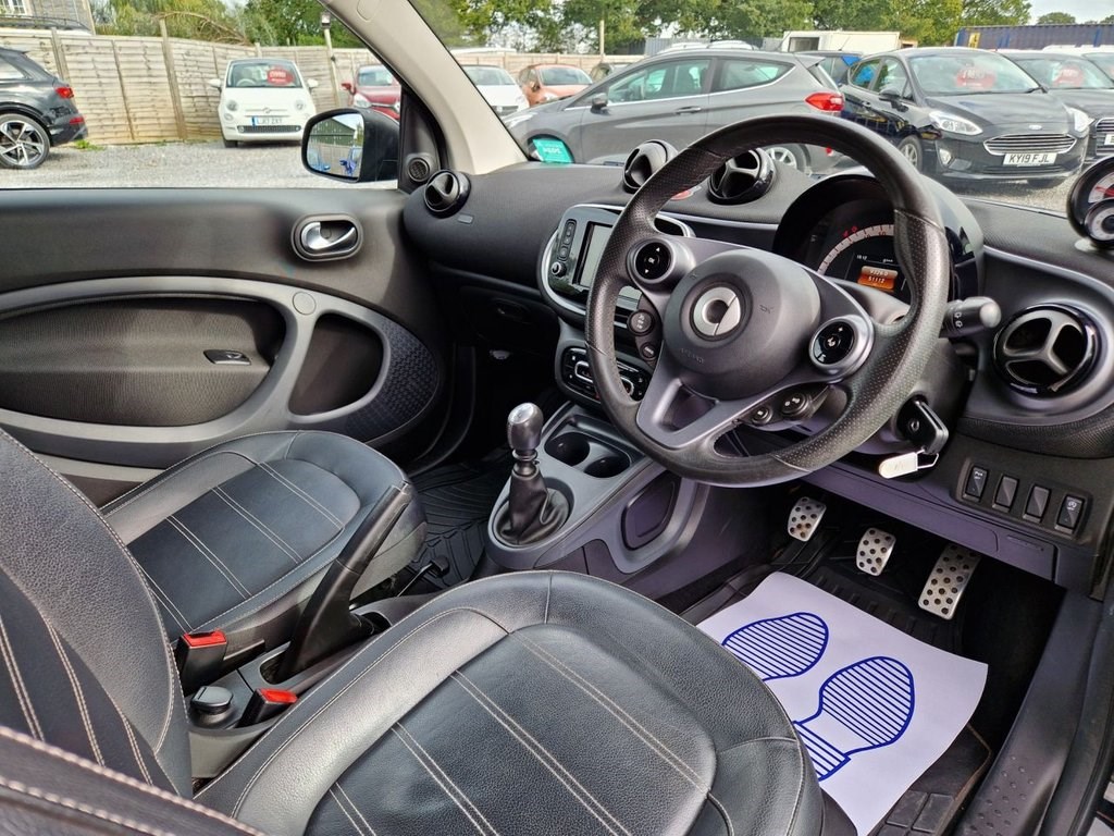 Smart fortwo Listing Image