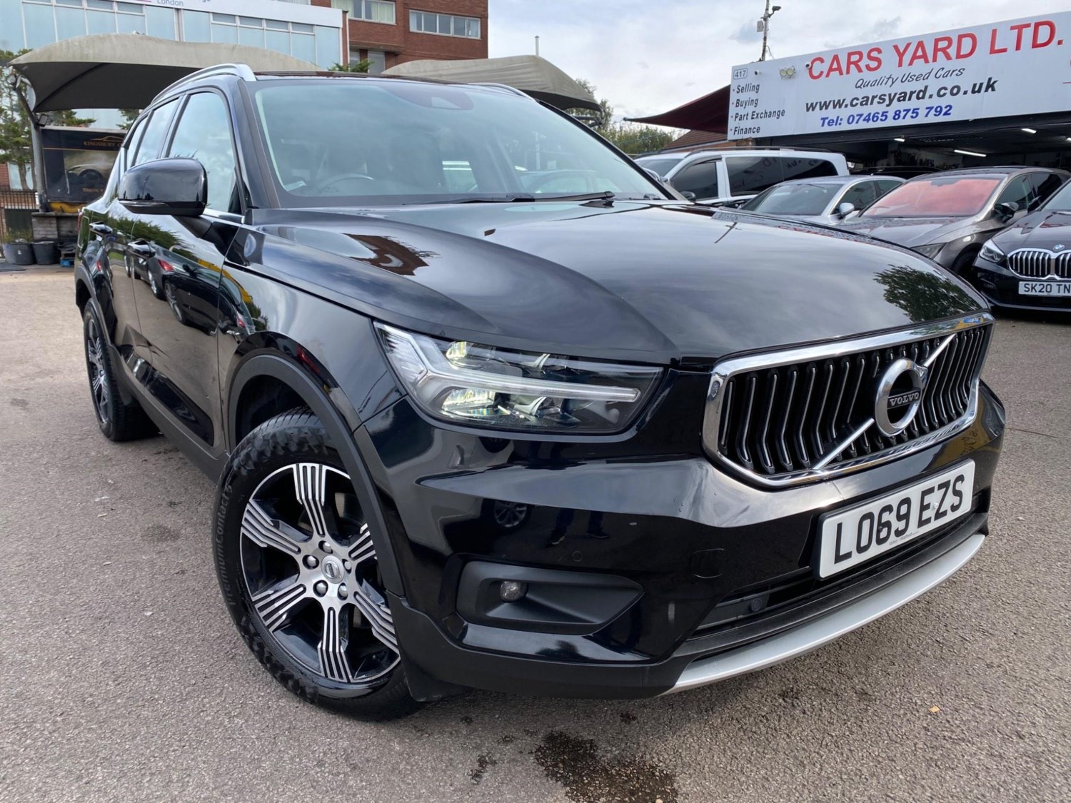 Volvo XC40 Listing Image