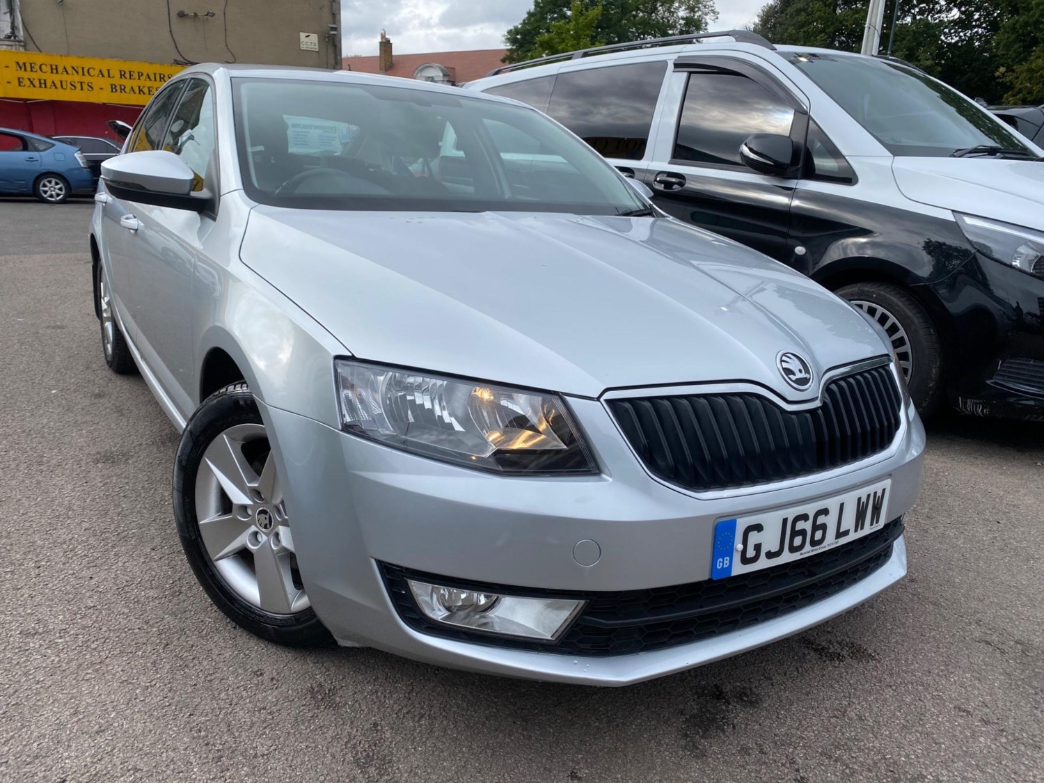 Skoda Octavia Listing Image