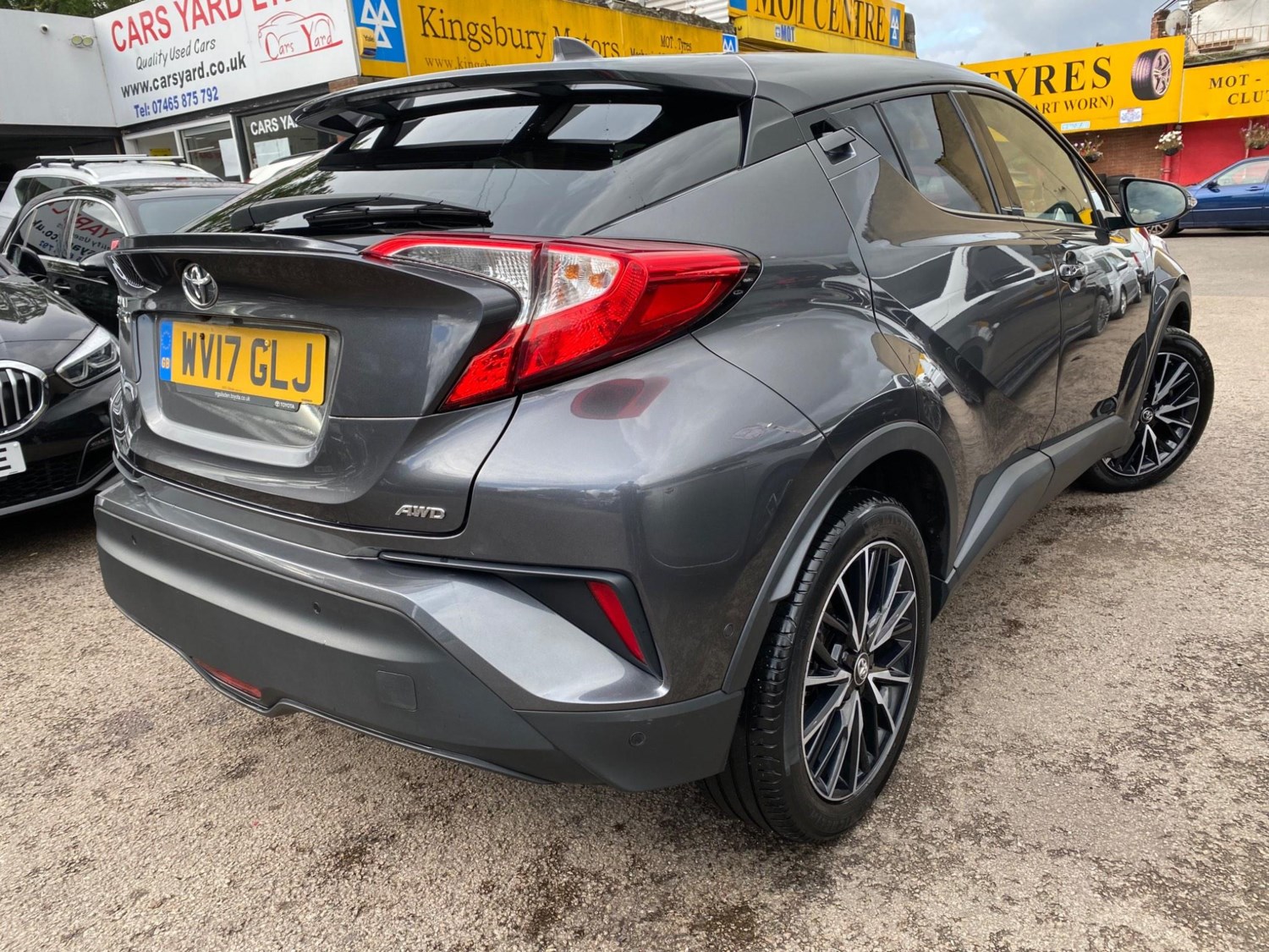 Toyota C-HR Listing Image