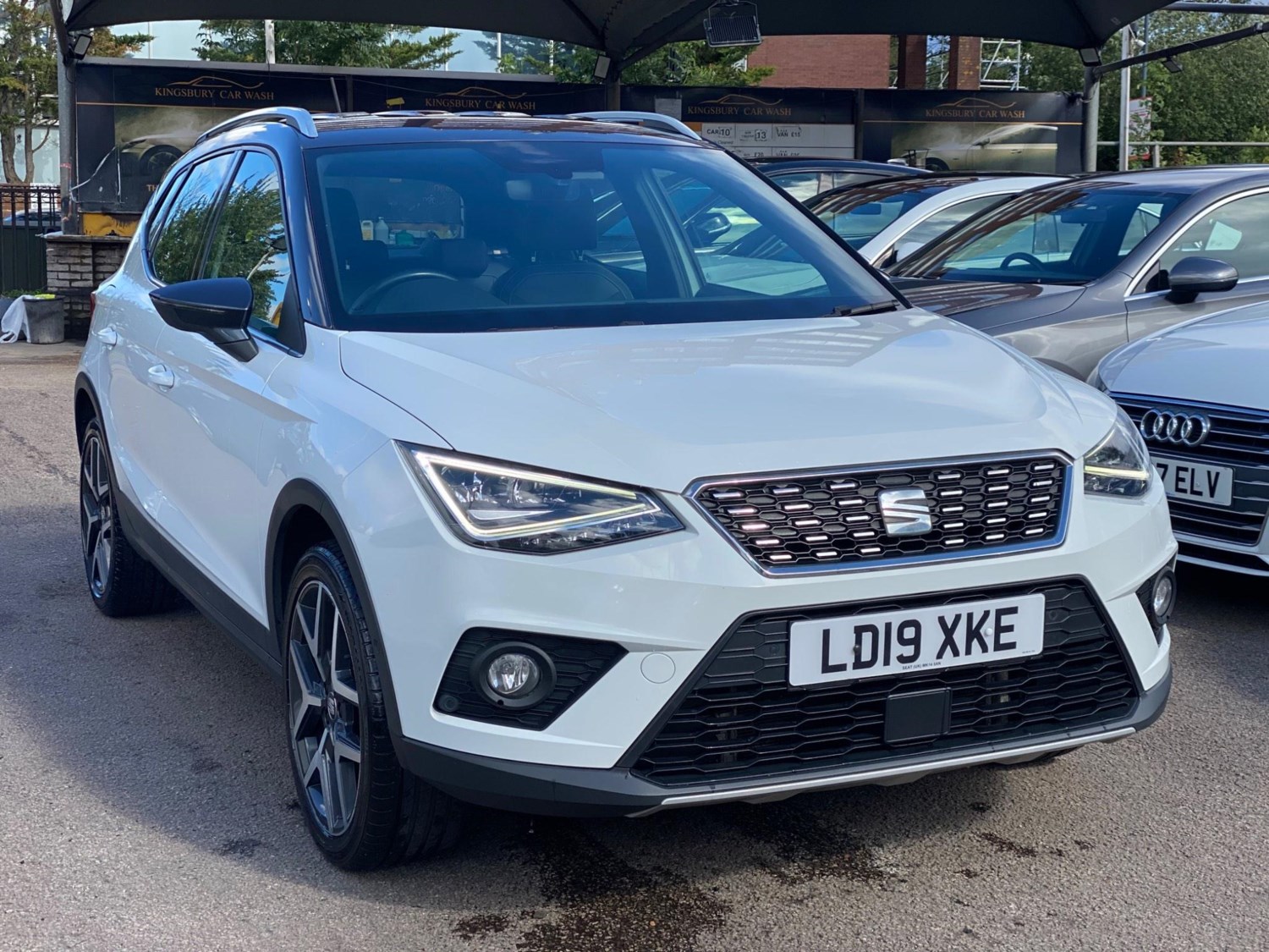 SEAT Arona Listing Image