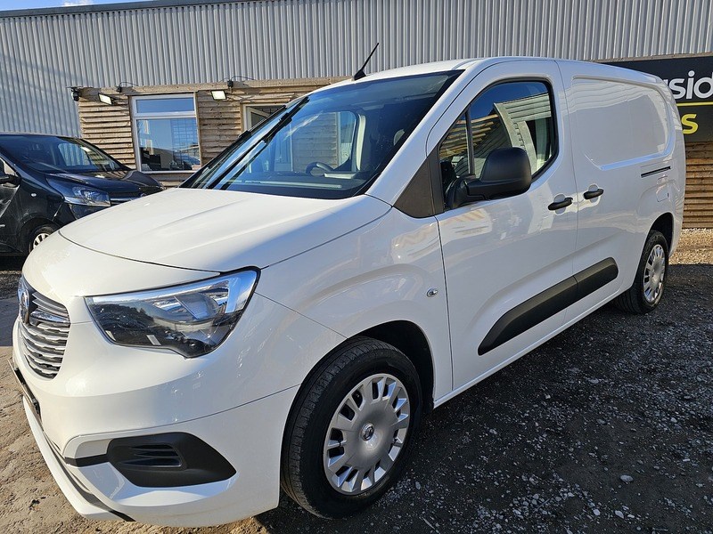 Vauxhall Combo Listing Image