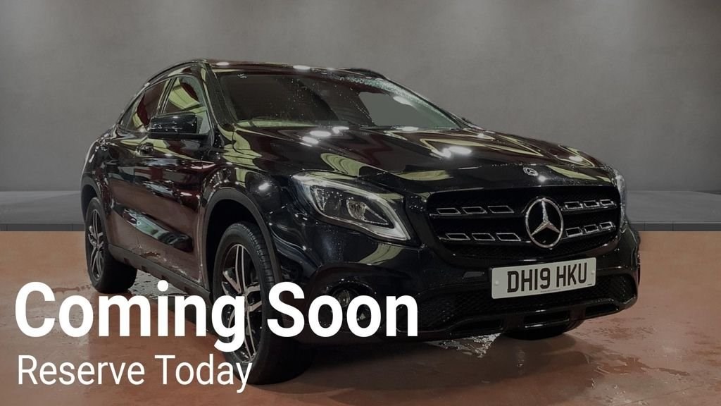 Mercedes-Benz GLA Listing Image