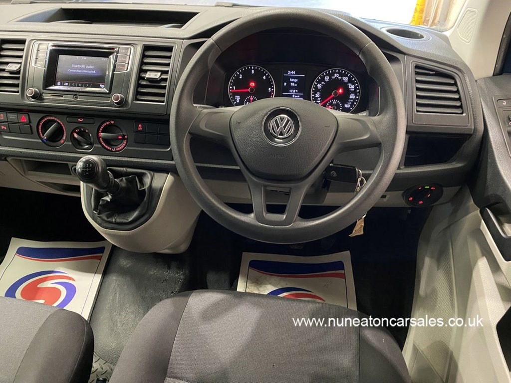 Volkswagen Transporter Listing Image