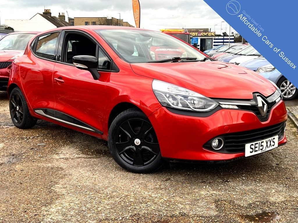 Renault Clio Listing Image