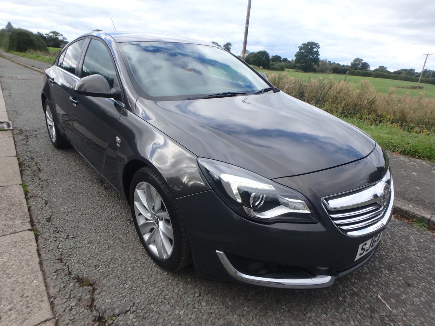 Vauxhall Insignia Listing Image