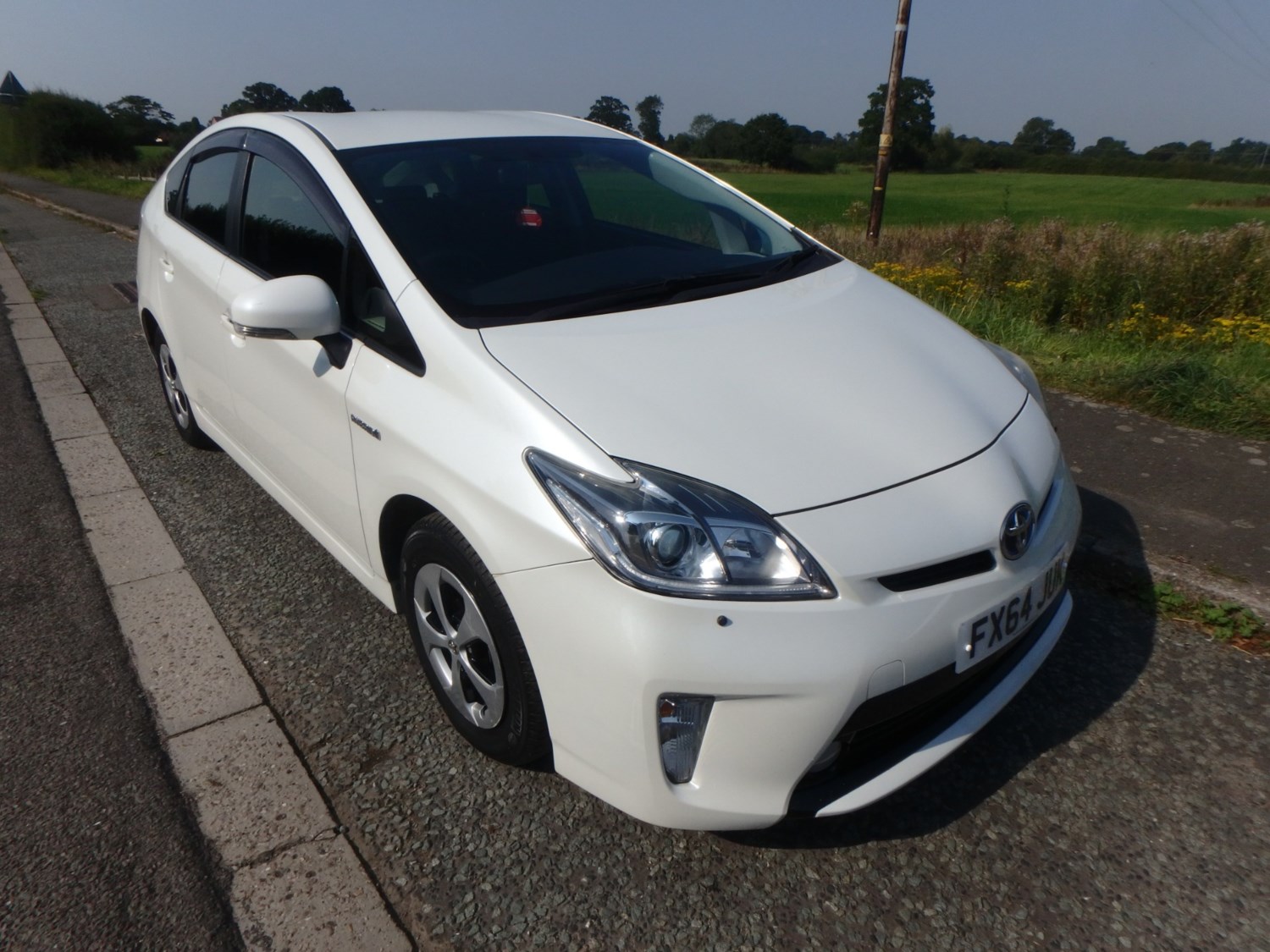 Toyota Prius Listing Image