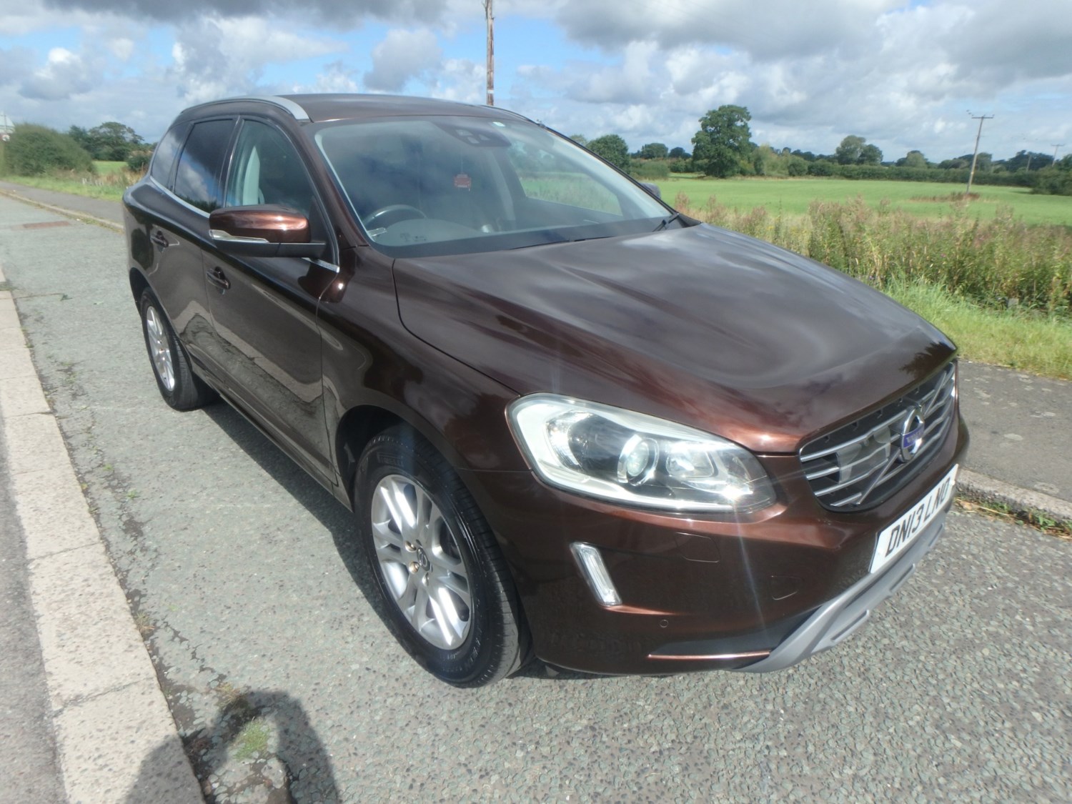 Volvo XC60 Listing Image