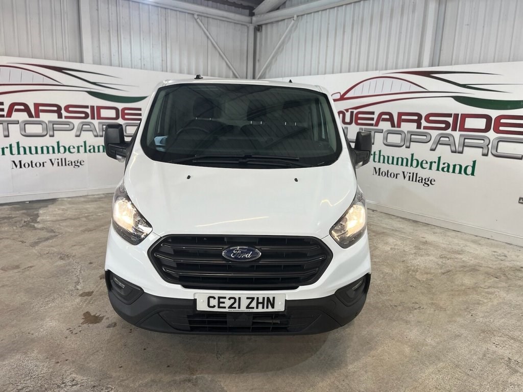 Ford Transit Custom Listing Image