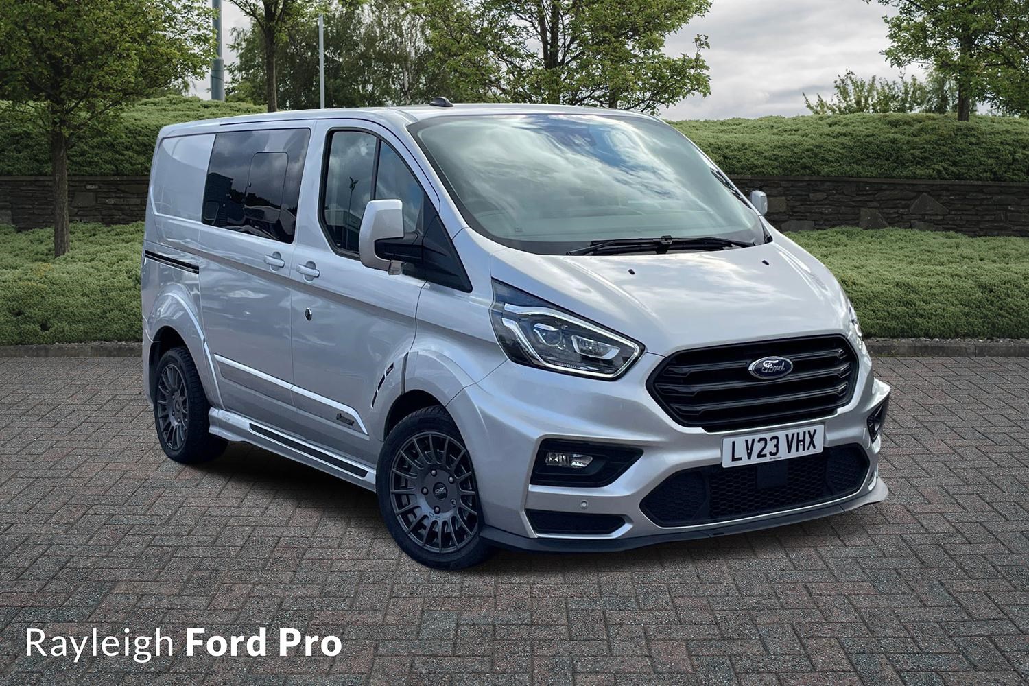 Ford Transit Custom Listing Image